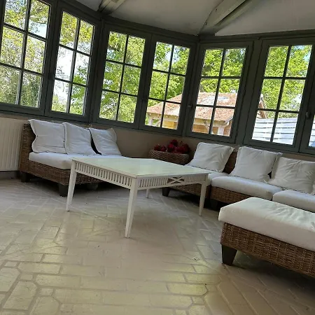 La Buissonniere Villa Dannemarie (Yvelines)